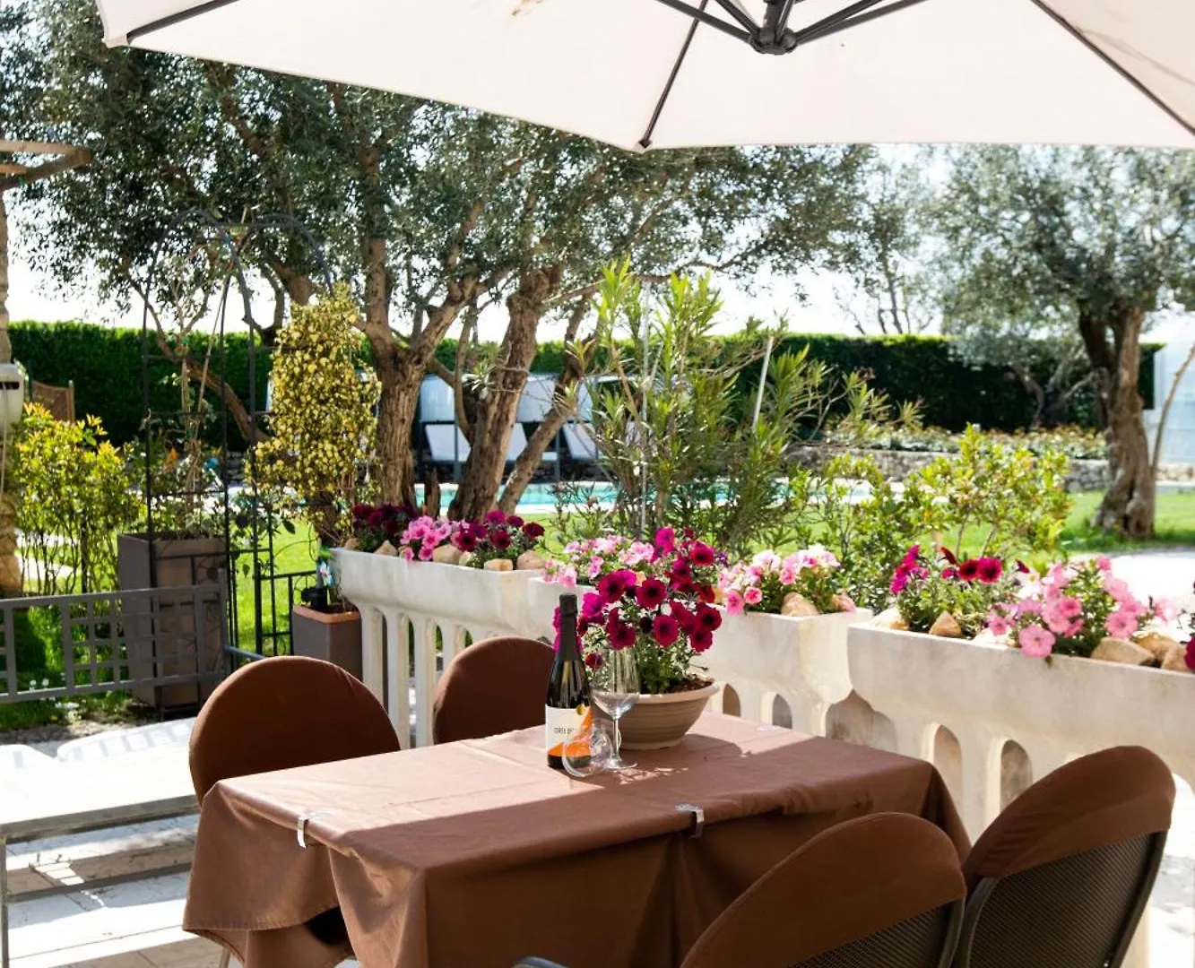 Corte Dei Soavi Suites - Apartments Soave  0*, Soave (Verona)