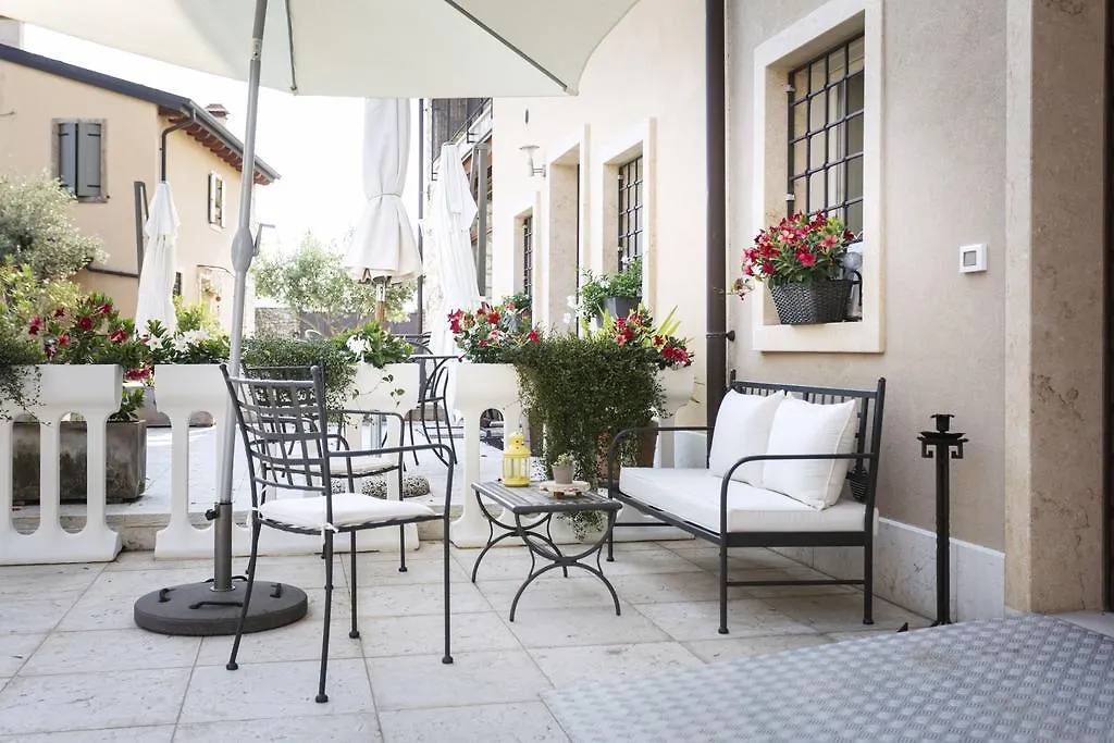 Corte Dei Soavi Suites - Apartments Soave  0*, Soave (Verona) Italien