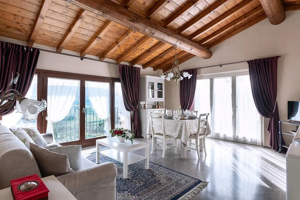 Corte Dei Soavi Suites - Apartments Soave  Italy